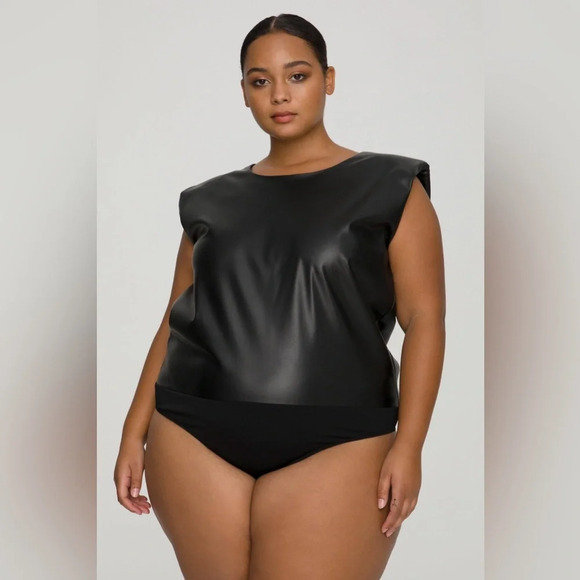 NWT Strong-Shoulder Faux-Leather Black Sleeveless Bodysuit Size 5 (2XL) - Picture 1 of 10